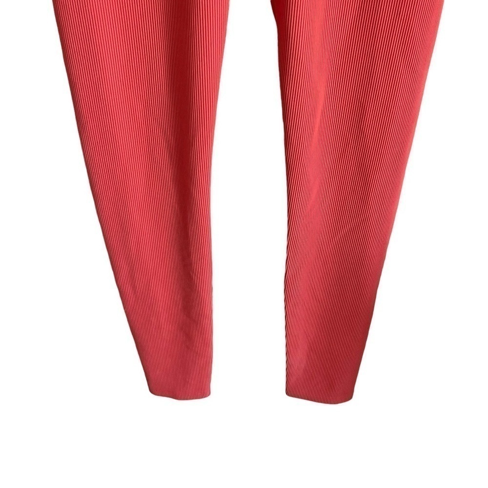 BEACH RIOT x REVOLVE Ayla Ribbed Coral Leggings - Picture 6 of 9